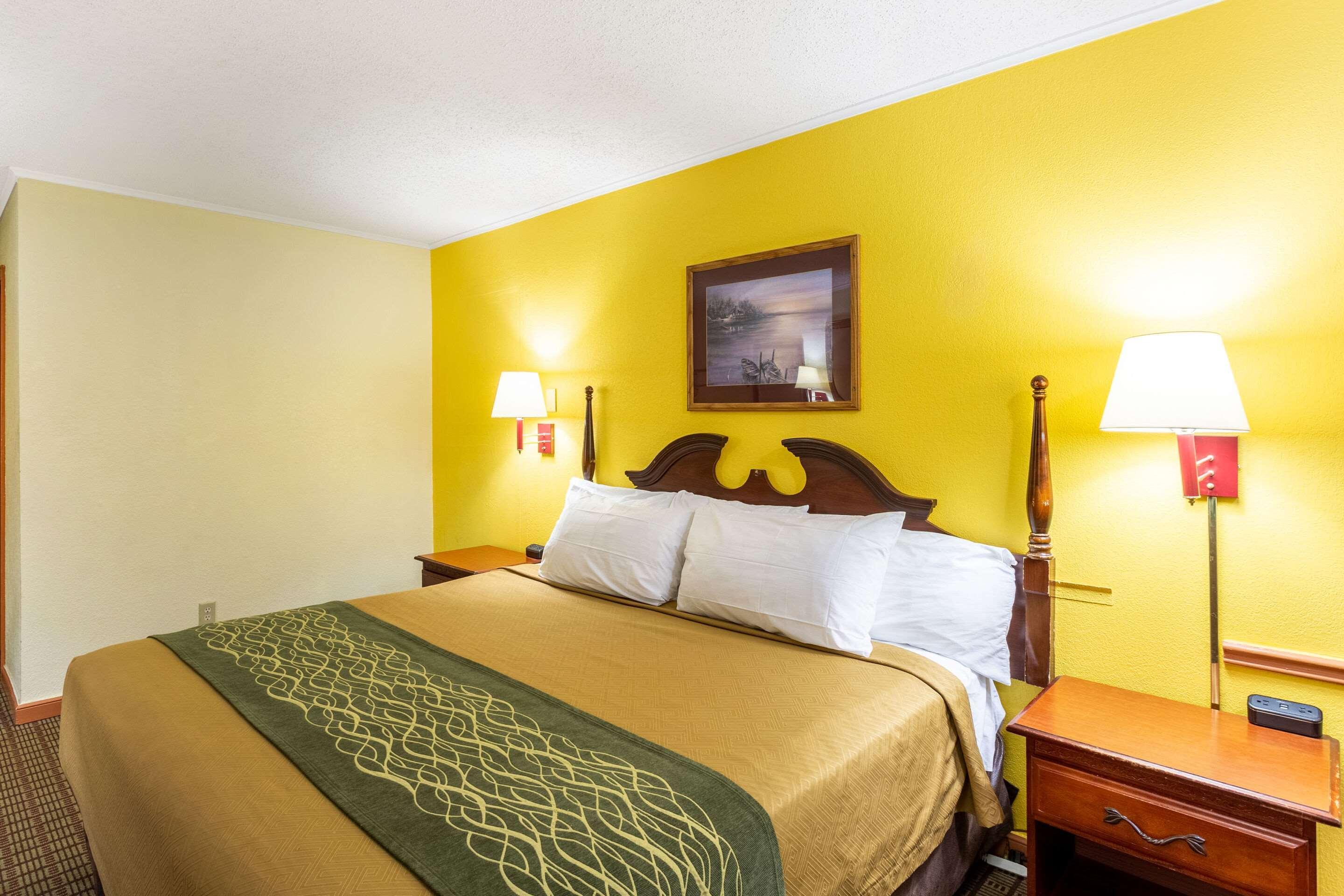 Econo Lodge Morgantown Exterior foto