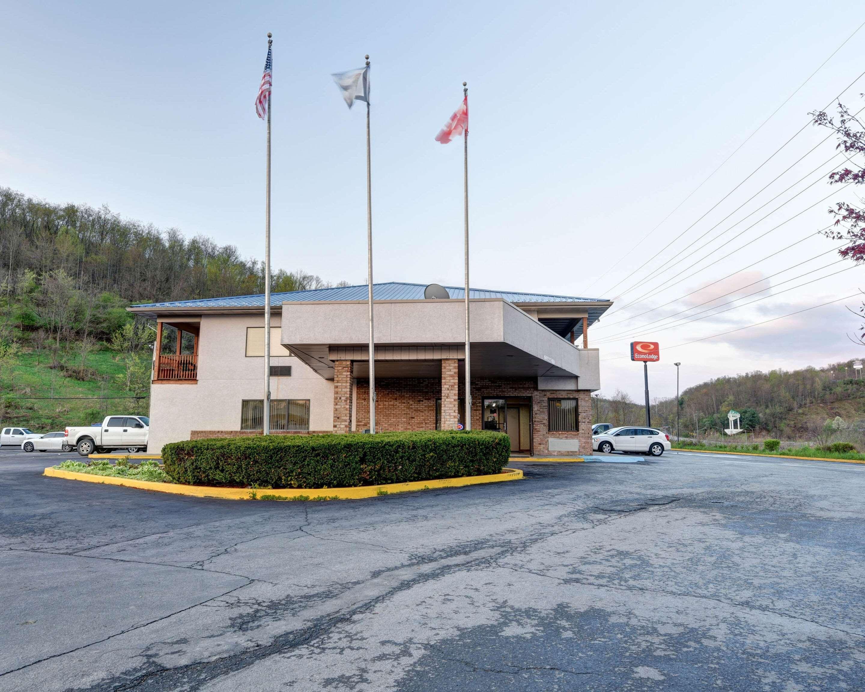 Econo Lodge Morgantown Exterior foto